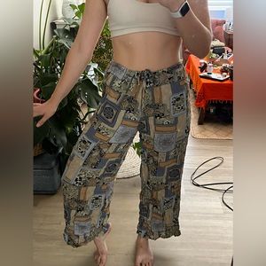 True vintage flowy pants